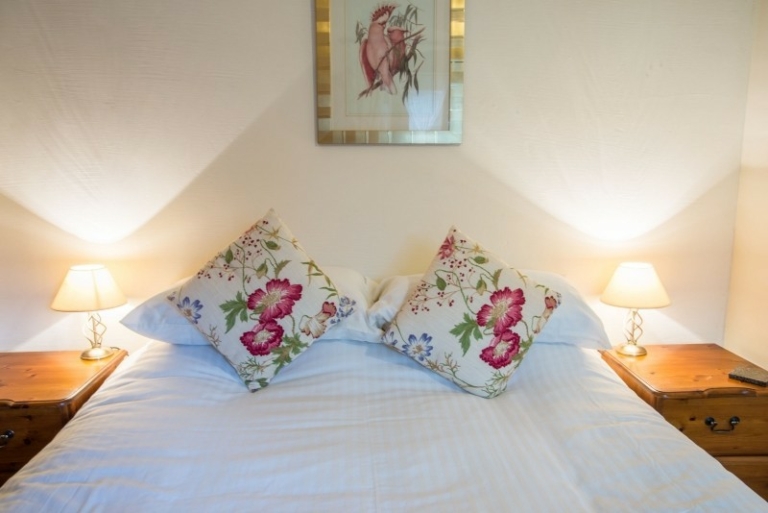 Scafell downstairs kingsize bed
