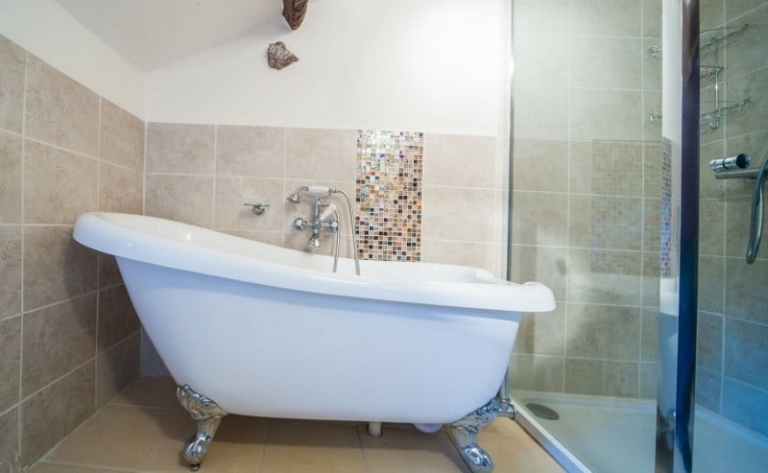 Wrynose slipper bath and separate shower